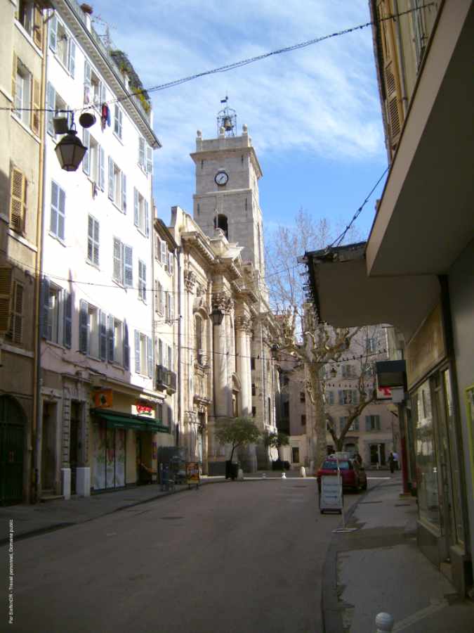 Rue de la Cathédrale à Toulon